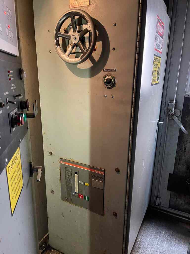 20210414_191929766_iOS