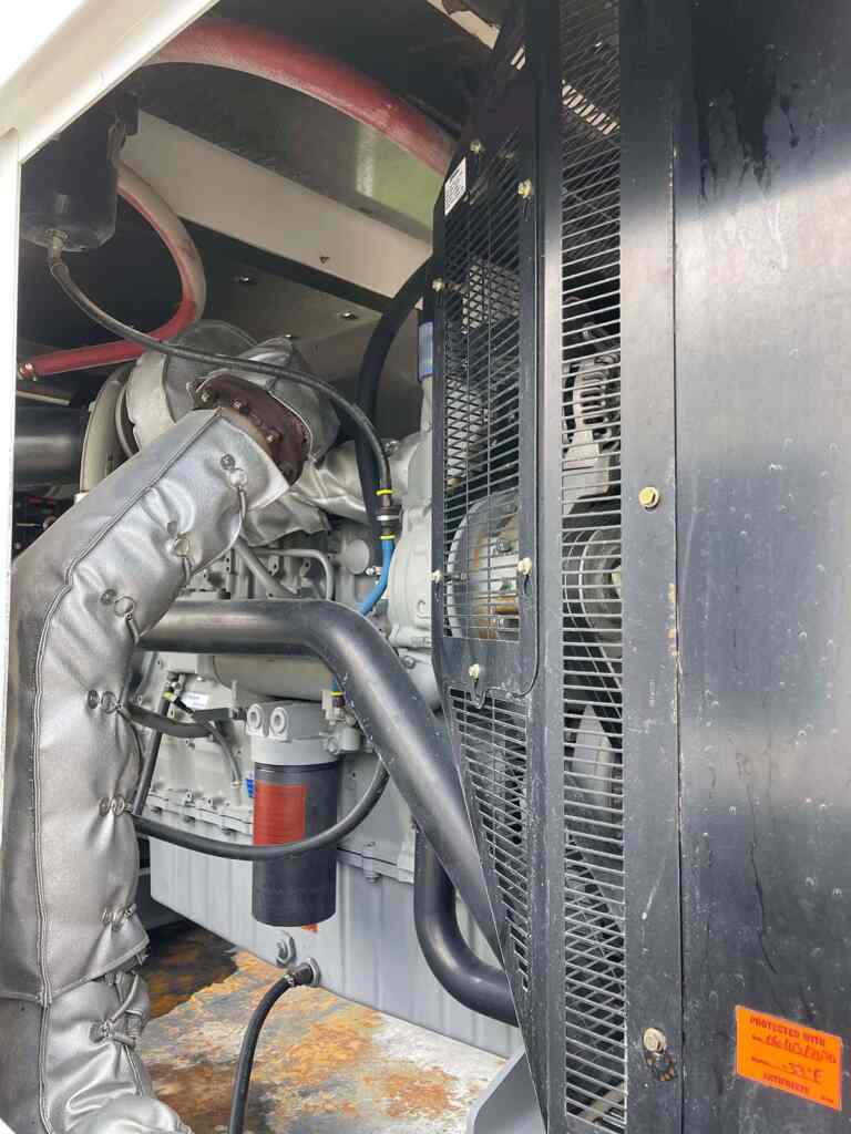 20210428_170532777_iOS