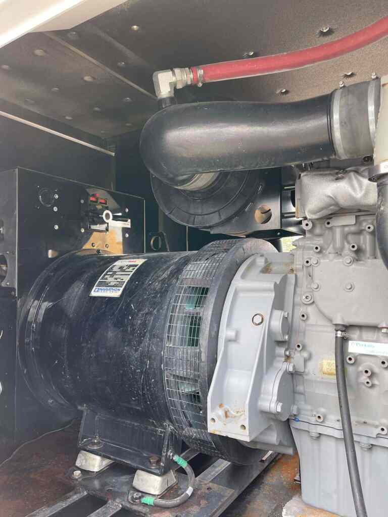 20210428_170543902_iOS