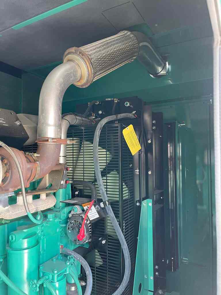 20210504_200353884_iOS