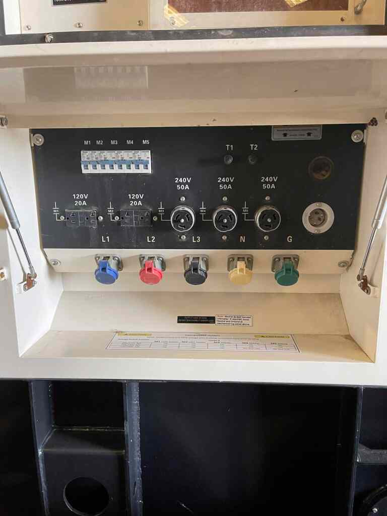 20210809_172353739_iOS