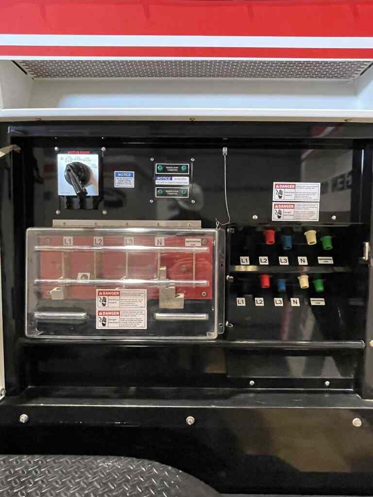 20210727_151037642_iOS