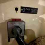 20210928_165700547_iOS