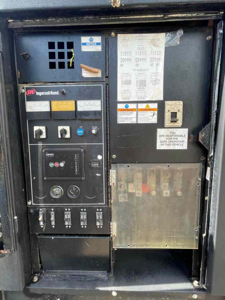 Doosan G125 Generator VIN: 4FVGNBDB3FU466422 Hours: 8,657 - Seminole, TX