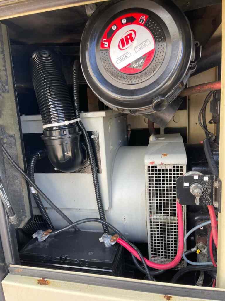 Doosan G125 Generator VIN: 4FVGNBDB3FU466422 Hours: 8,657 - Seminole, TX