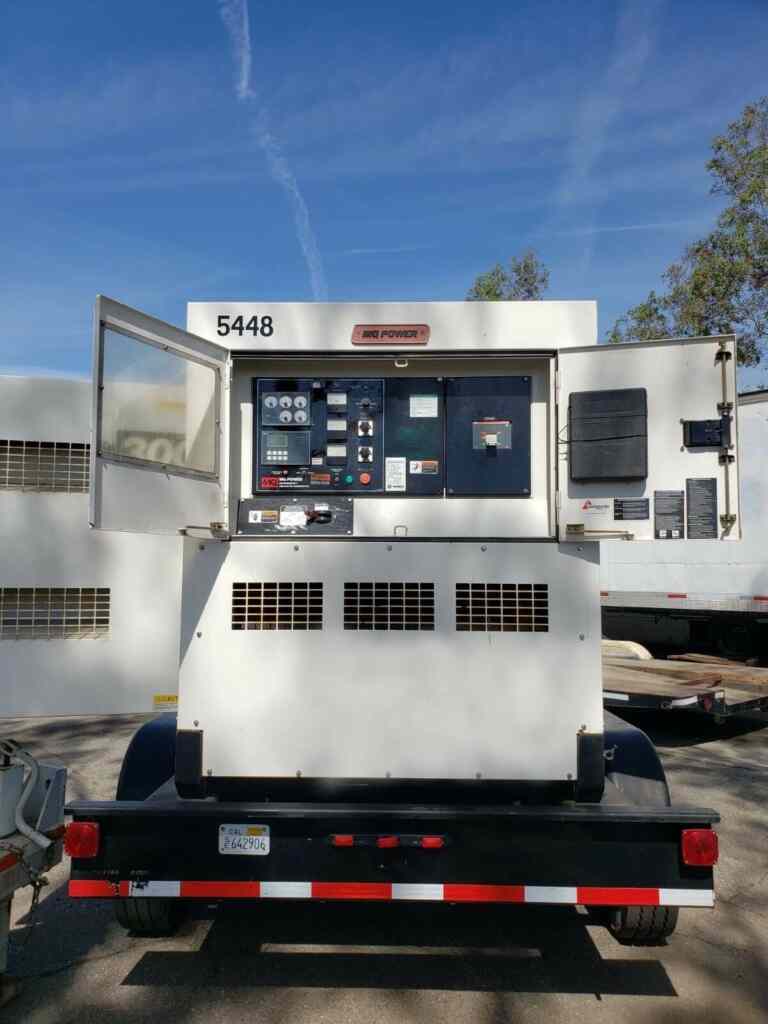Diesel Generator: Multiquip DCA300SSCU2 Trailer Mounted