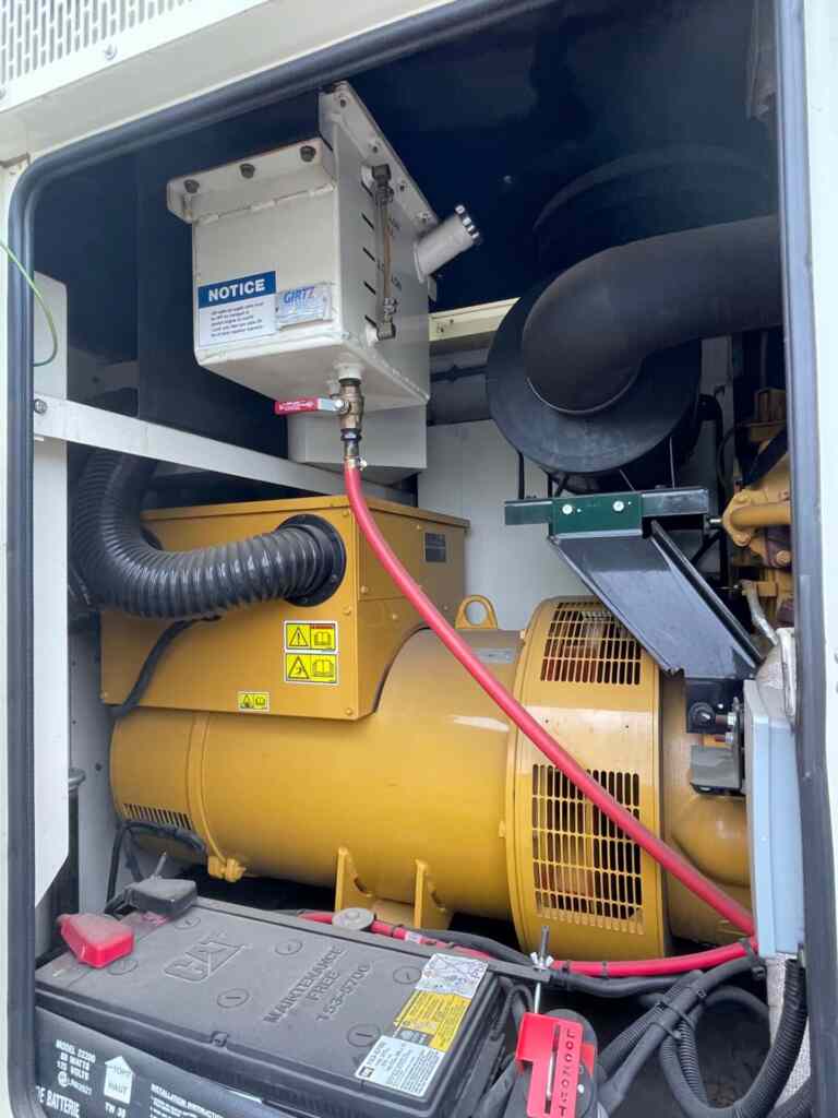 Trailer Mounted Diesel Generator: Caterpillar XQ200