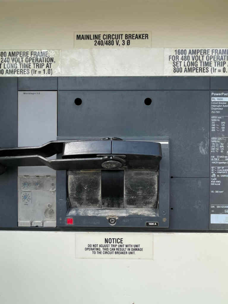 Caterpillar XQ350 Trailer Mounted, Diesel Generator
