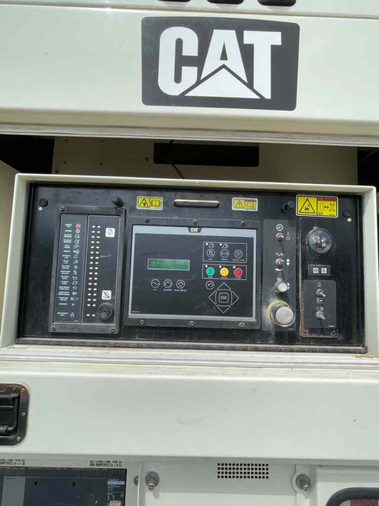 Caterpillar XQ350 Trailer Mounted Diesel Generator