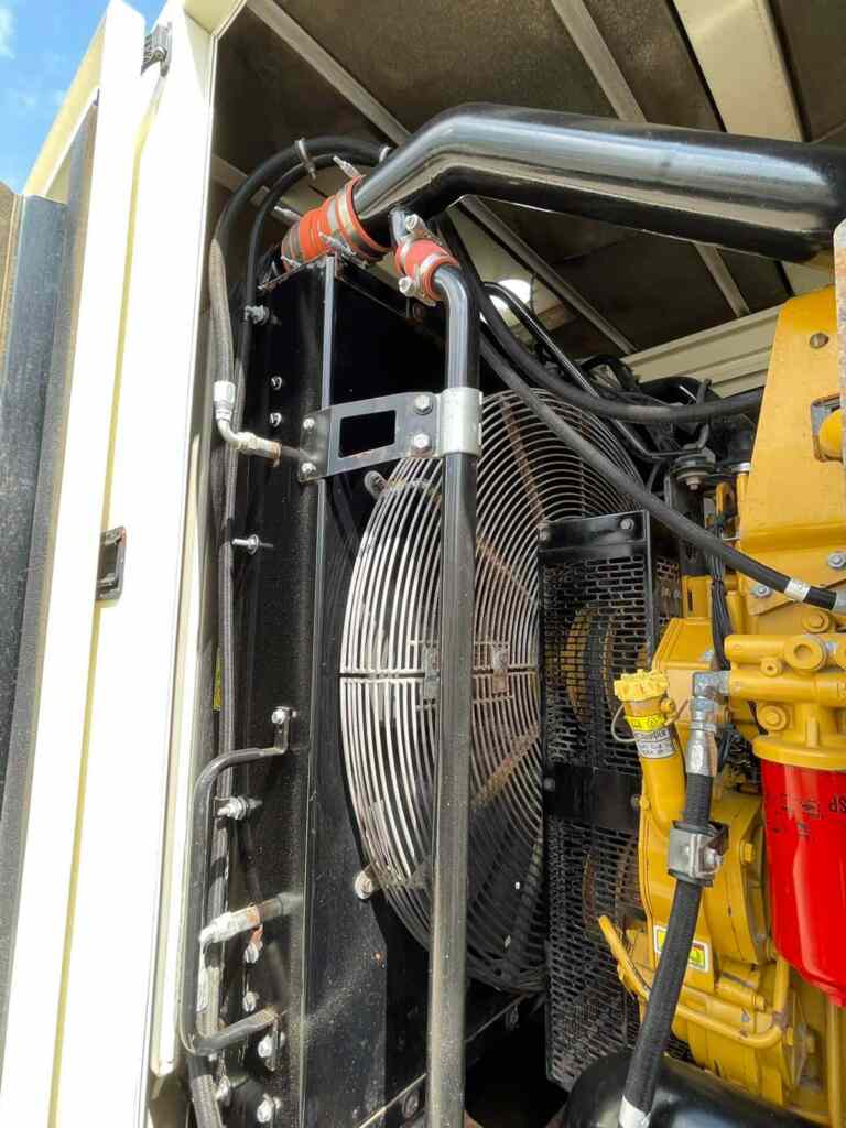 Caterpillar XQ350 Trailer Mounted Diesel Generator