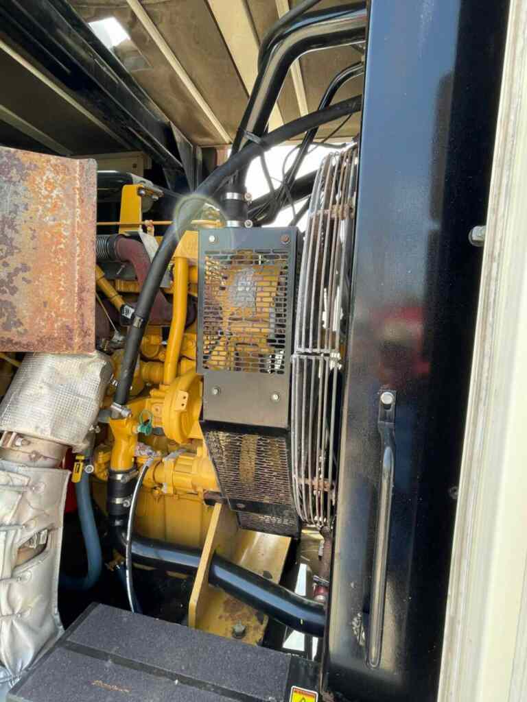 Caterpillar XQ350 Trailer Mounted Diesel Generator