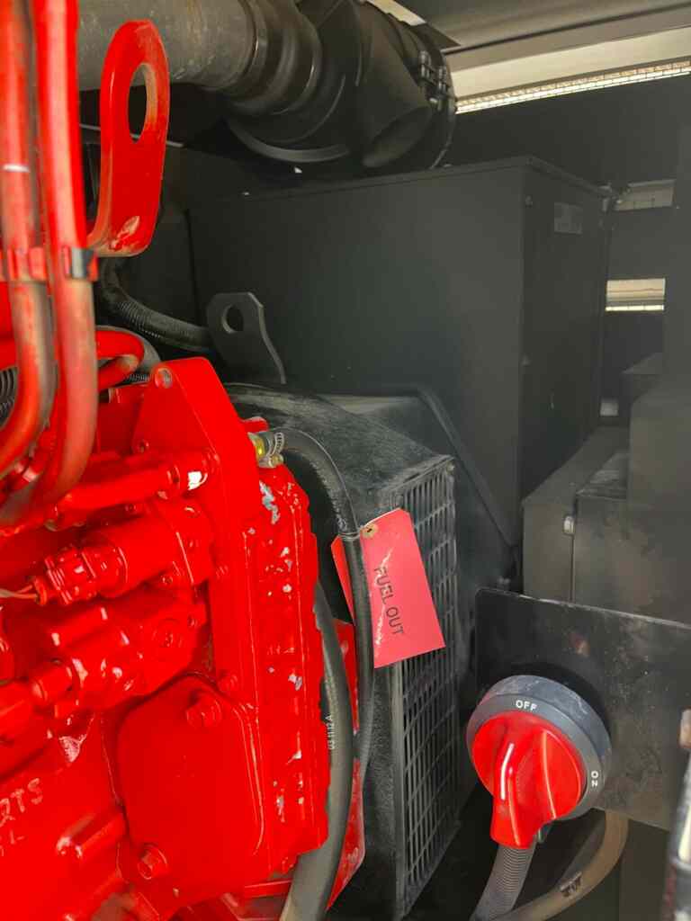 Cummins C100D6RG Trailer Mounted Diesel Generator