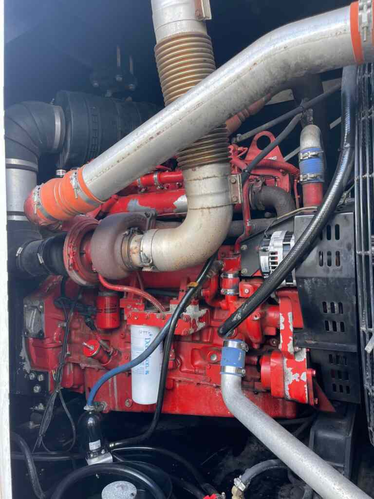 Cummins C300D6R Trailer Mounted Diesel Generator - Tier 3