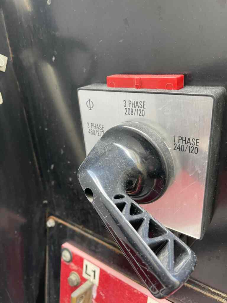 Cummins C300D6R Trailer Mounted Diesel Generator - Tier 3