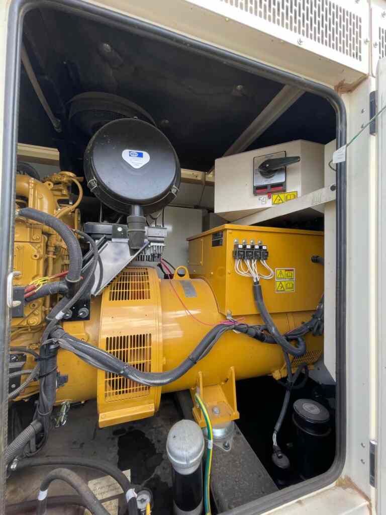 Caterpillar XQ200 Trailer Mounted Diesel Generator