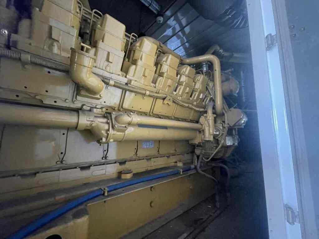 Caterpillar XQ2000: Diesel Power Module