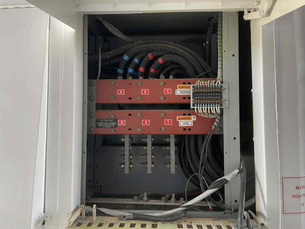 Caterpillar XQ2000: Diesel Power Module