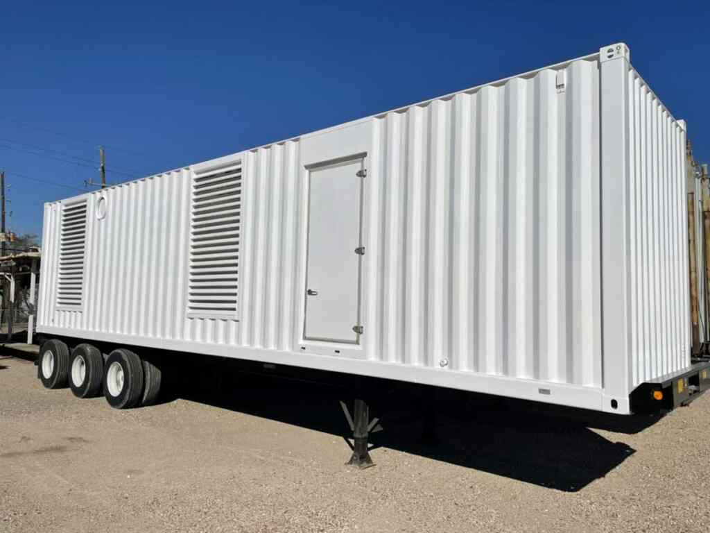 Caterpillar XQ2000: Diesel Power Module