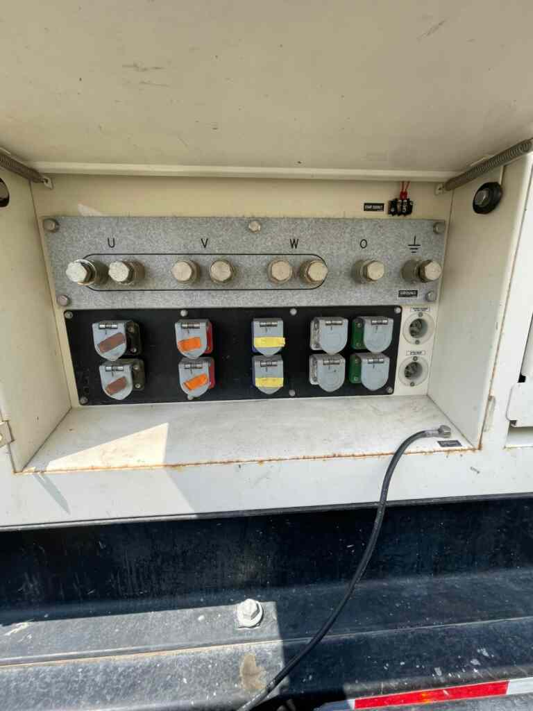 Multiquip DCA400SSI4I Trailer Mounted Diesel Generator