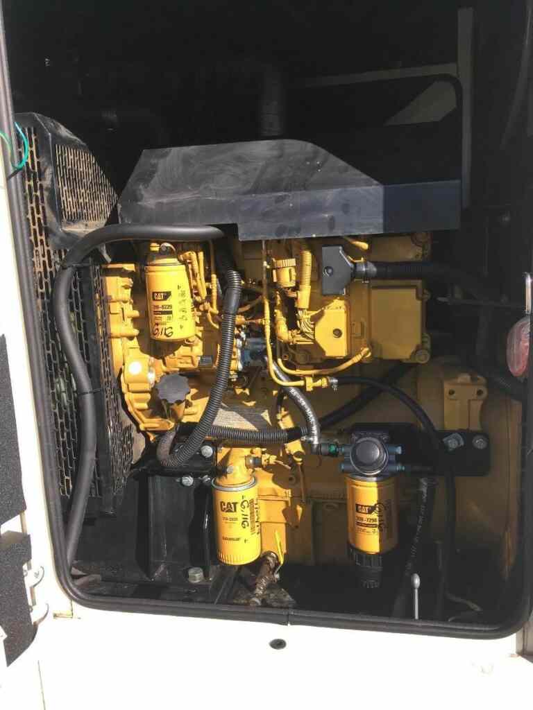 Caterpillar XQ100 Trailer Mounted Diesel Generator - Tier 3