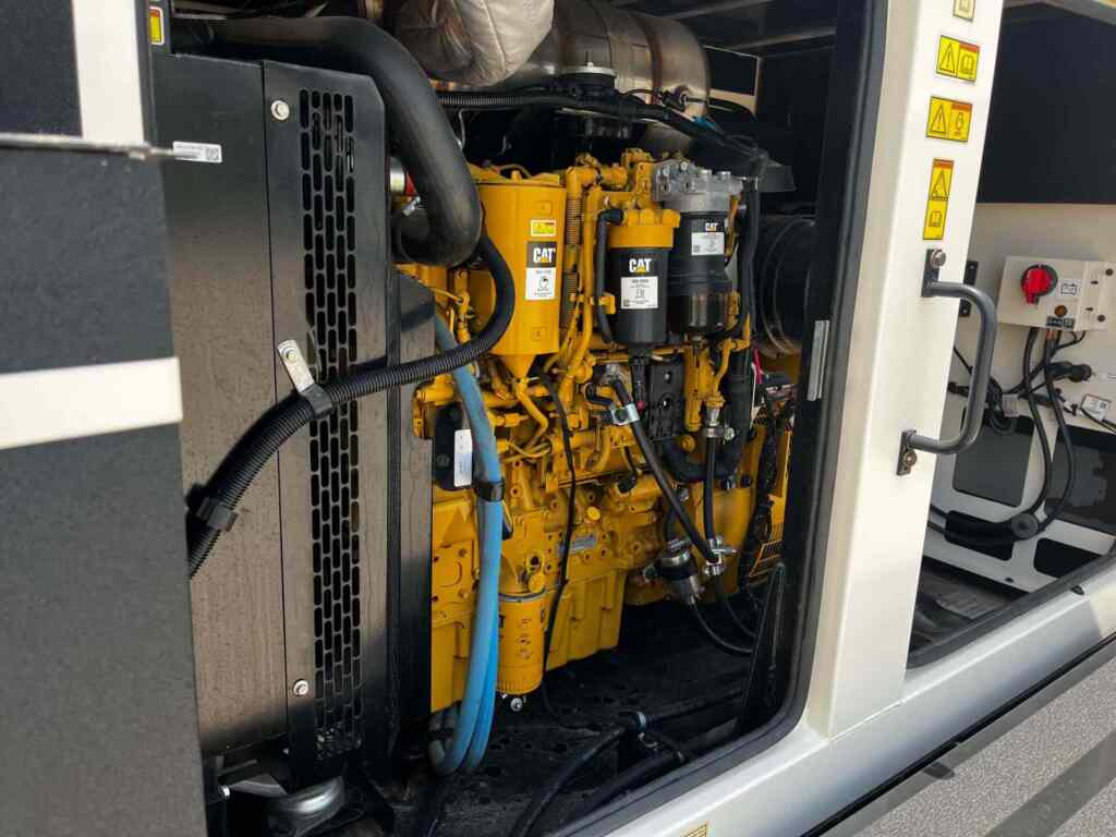 Caterpillar XQ125 Trailer Mounted Diesel Generator