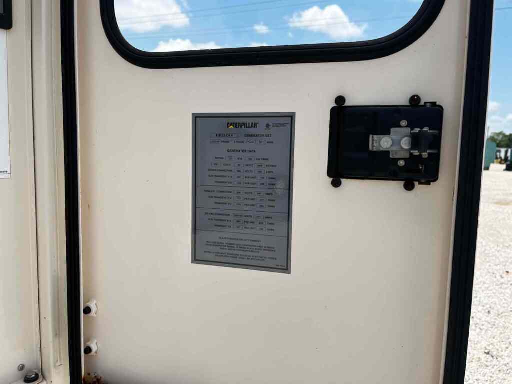 Caterpillar XQ125 Trailer Mounted Diesel Generator