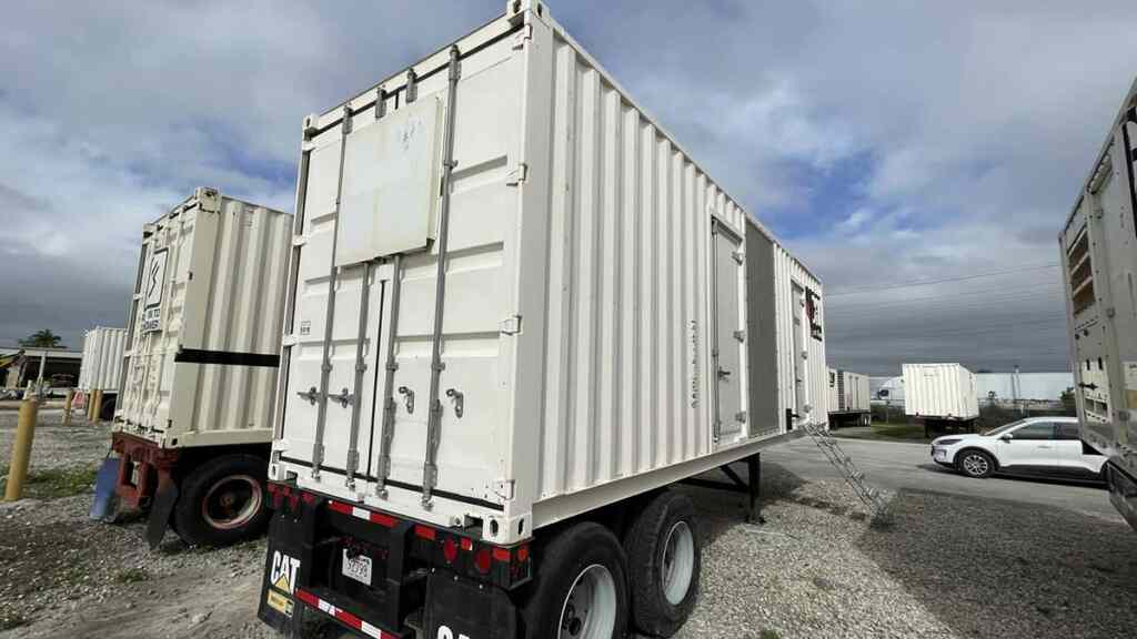 Caterpillar XQ1000 Diesel Power Module - Tier 2