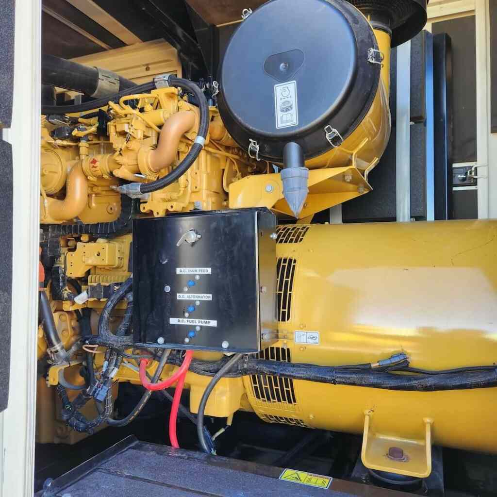 Caterpillar XQ350 - Diesel Generator Trailer Mounted