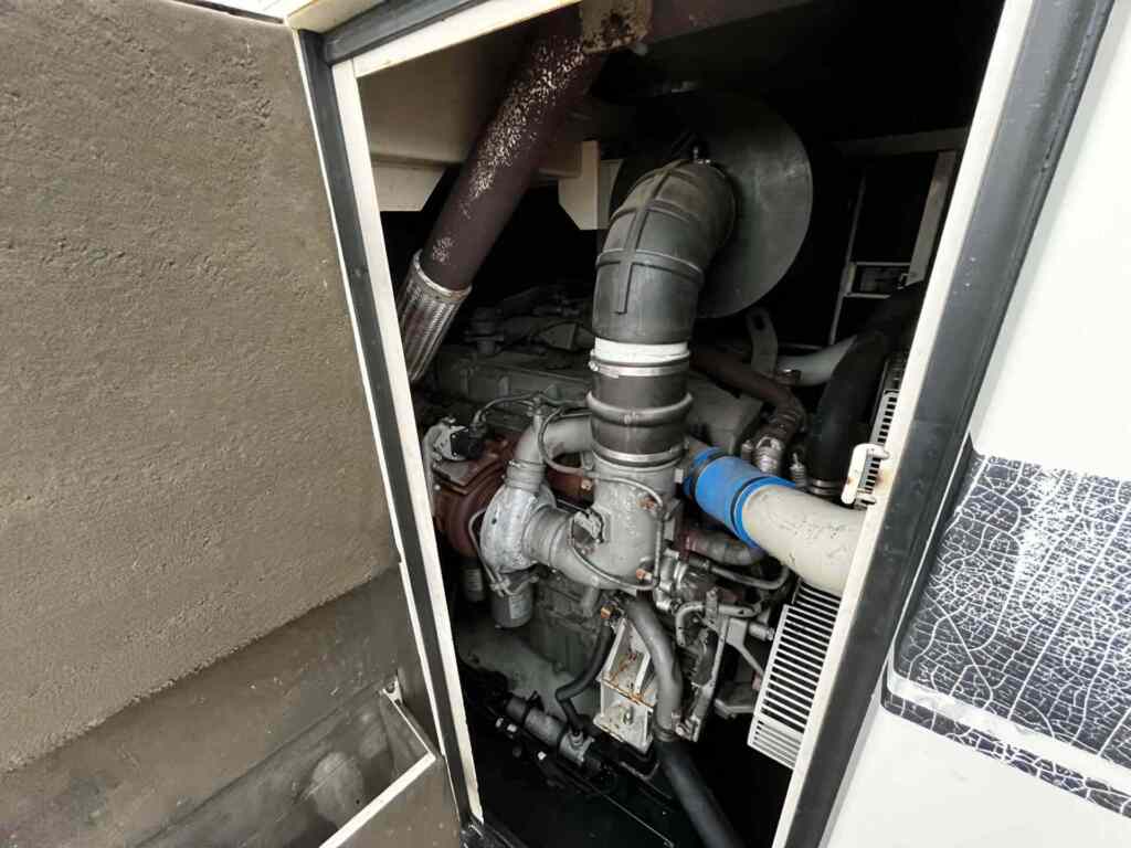 Diesel Generator: Multiquip DCA400SSI4i Trailer Mounted