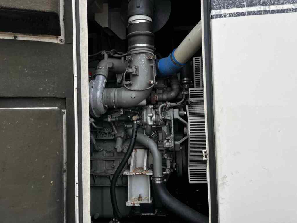 Diesel Generator: Multiquip DCA400SSI4i Trailer Mounted