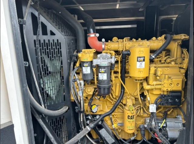 CAT XQ230 Trailer Mounted Diesel Generator