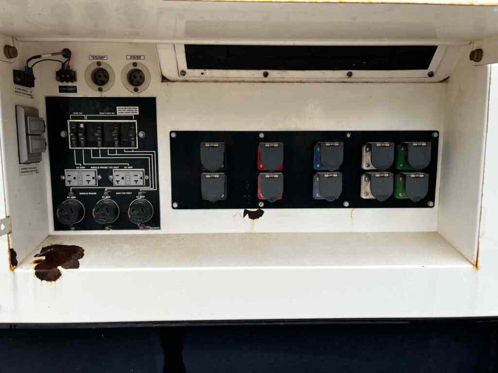 Multiquip DCA220SSJU4F Trailer Mounted, Diesel Generator