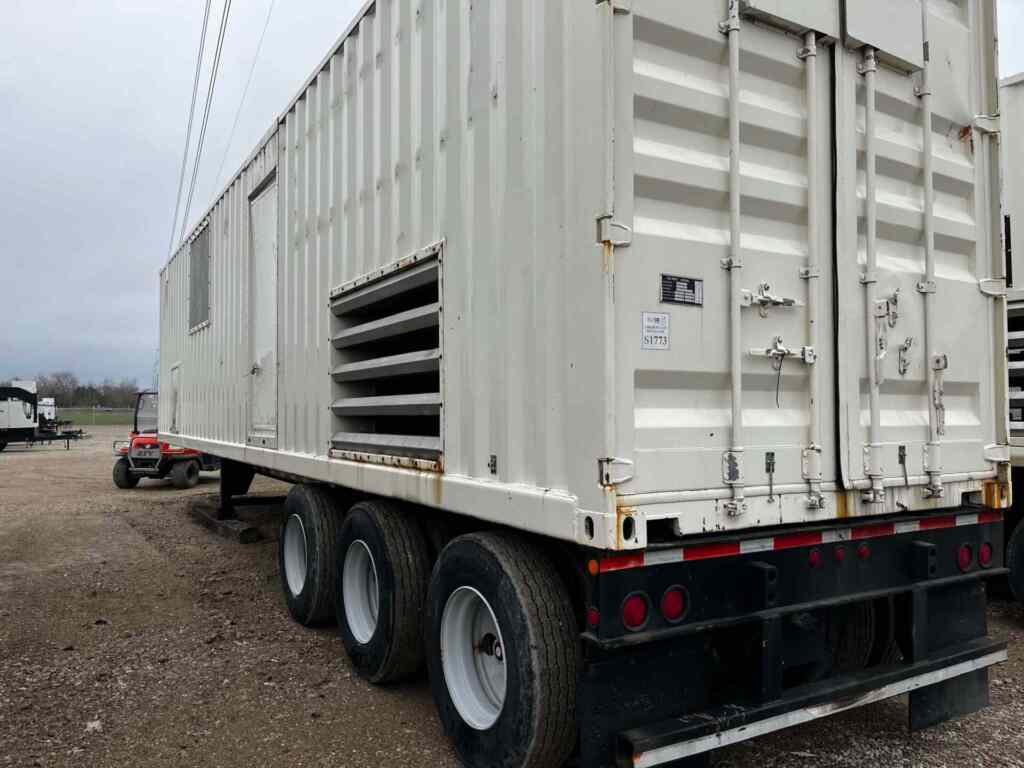 Caterpillar XQ2000 Diesel Power Module - Tier 1