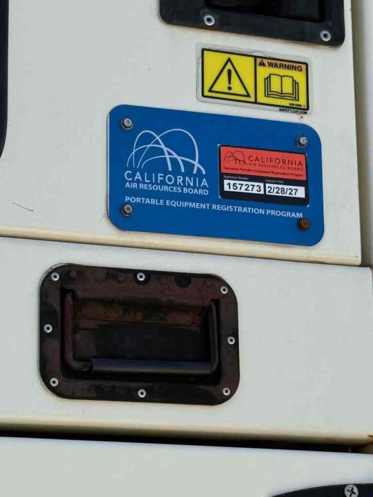 Caterpillar XQ350 Trailer Mounted Diesel Generator