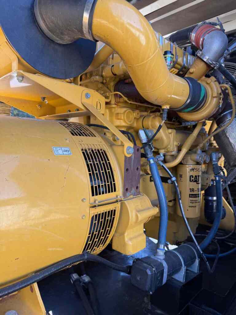 Caterpillar XQ350 Trailer Mounted Diesel Generator