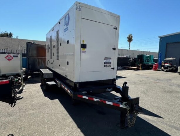 Caterpillar XQ425 Trailer Mounted Diesel Generator