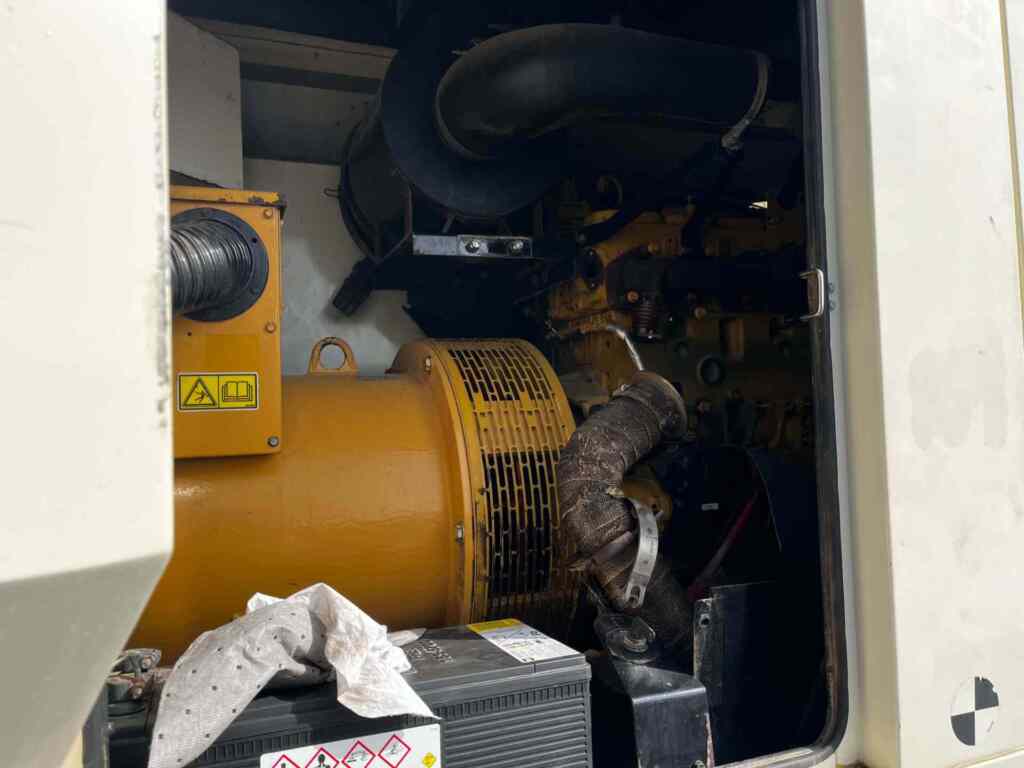 Caterpillar XQ200 Trailer Mounted Diesel Generator